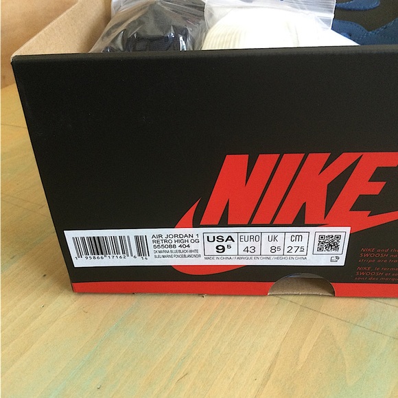 AIR JORDAN 1 RETRO HIGH OG 'DARK MARINA BLUE' - Picture 12 of 12